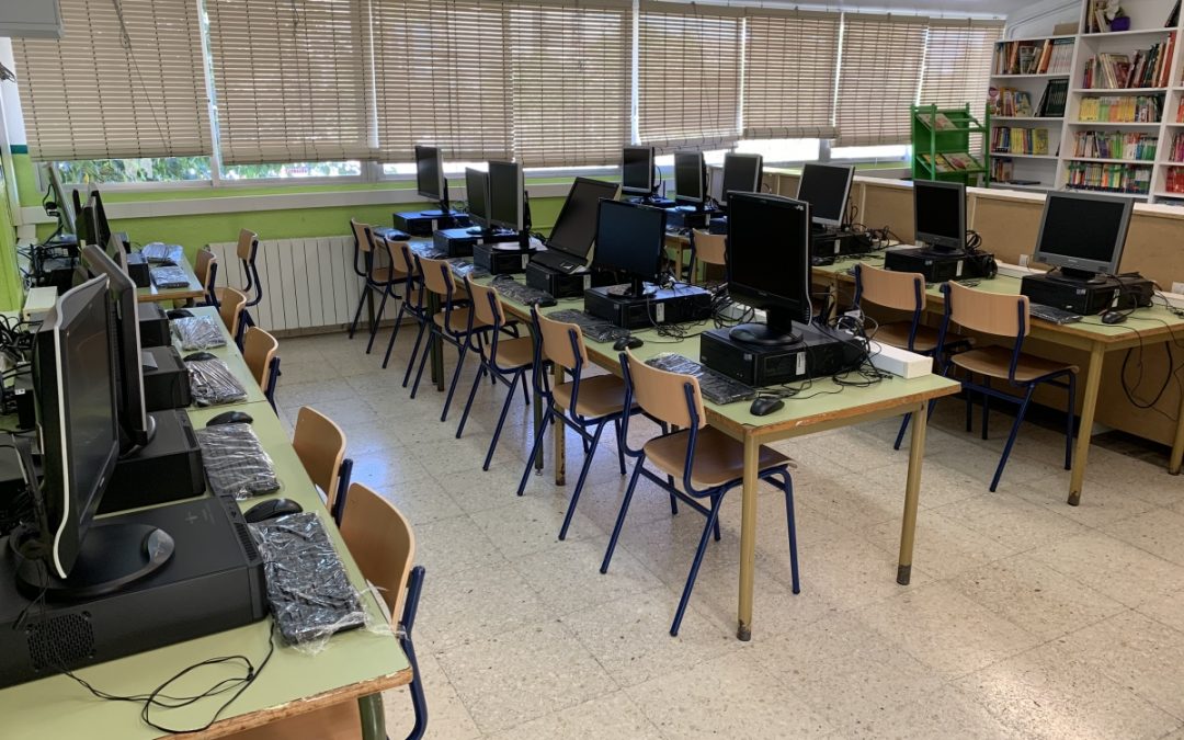 Instalación de 23.605 ordenadores en centros educativos de la Región de Murcia